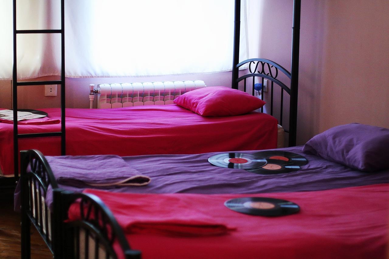 באקו Amsterdam Hostel מראה חיצוני תמונה