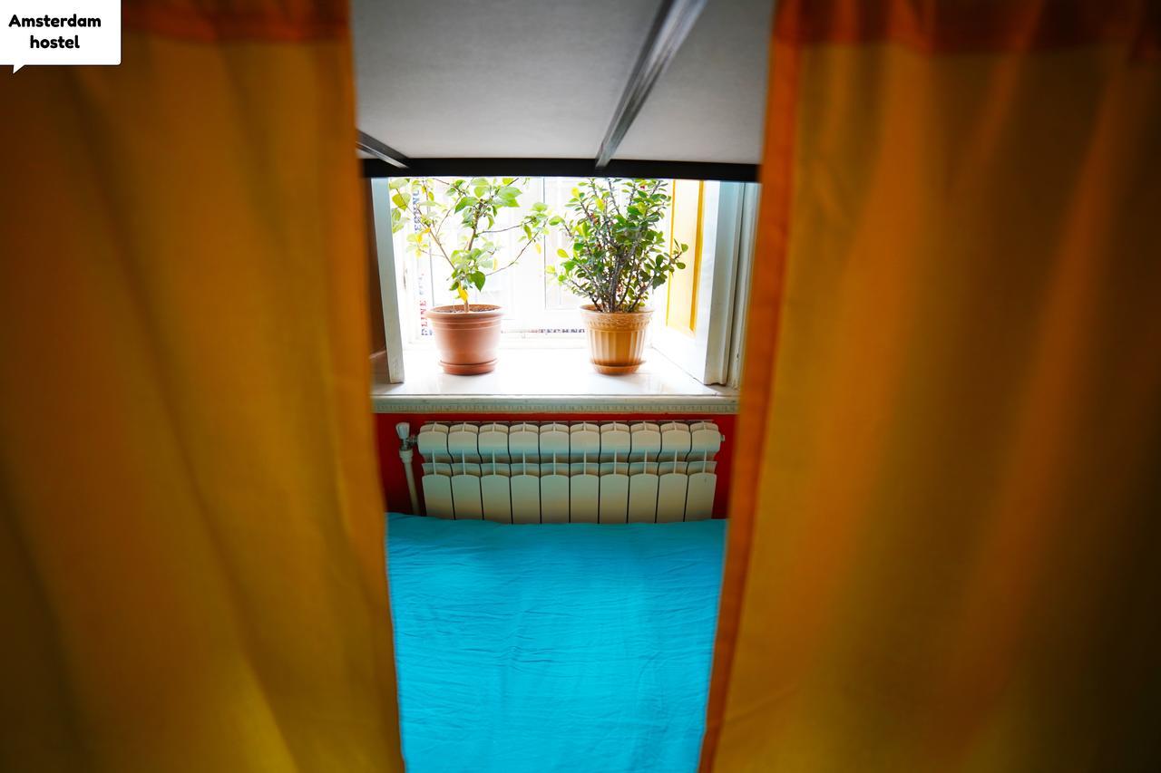 באקו Amsterdam Hostel מראה חיצוני תמונה