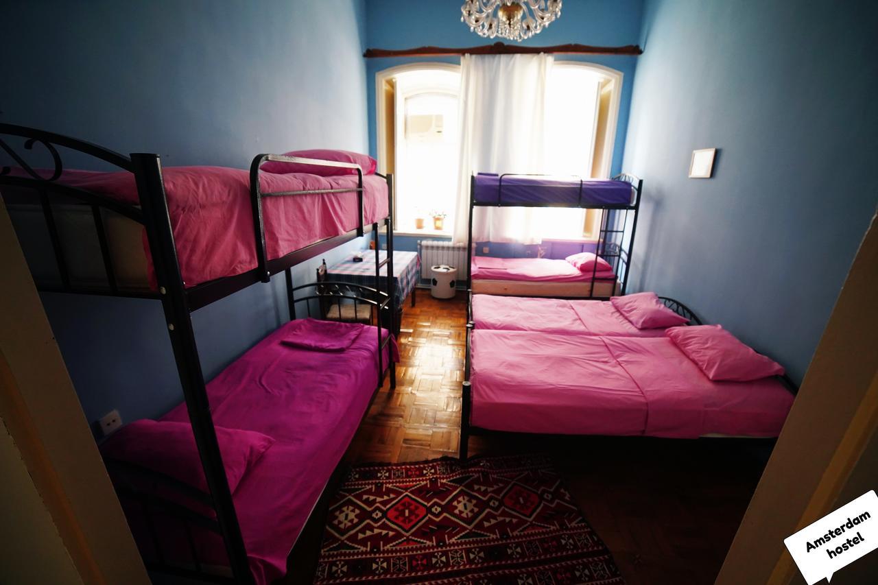באקו Amsterdam Hostel מראה חיצוני תמונה