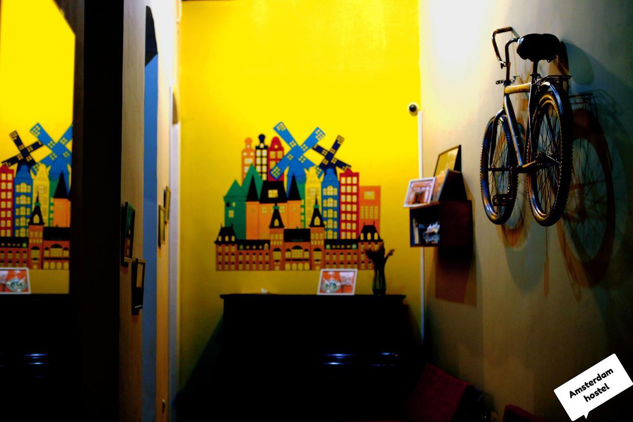 באקו Amsterdam Hostel מראה חיצוני תמונה