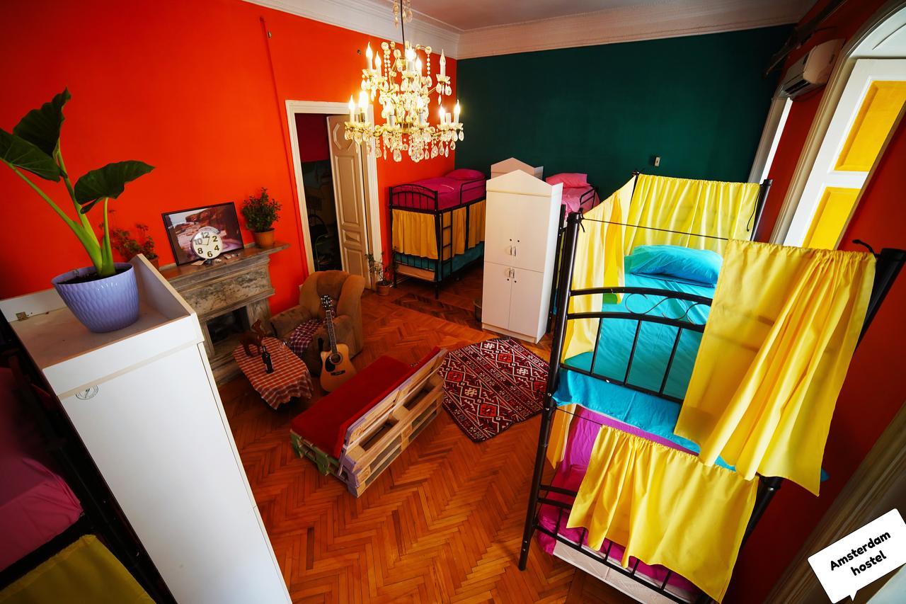 באקו Amsterdam Hostel מראה חיצוני תמונה
